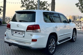 Lexus LX 570